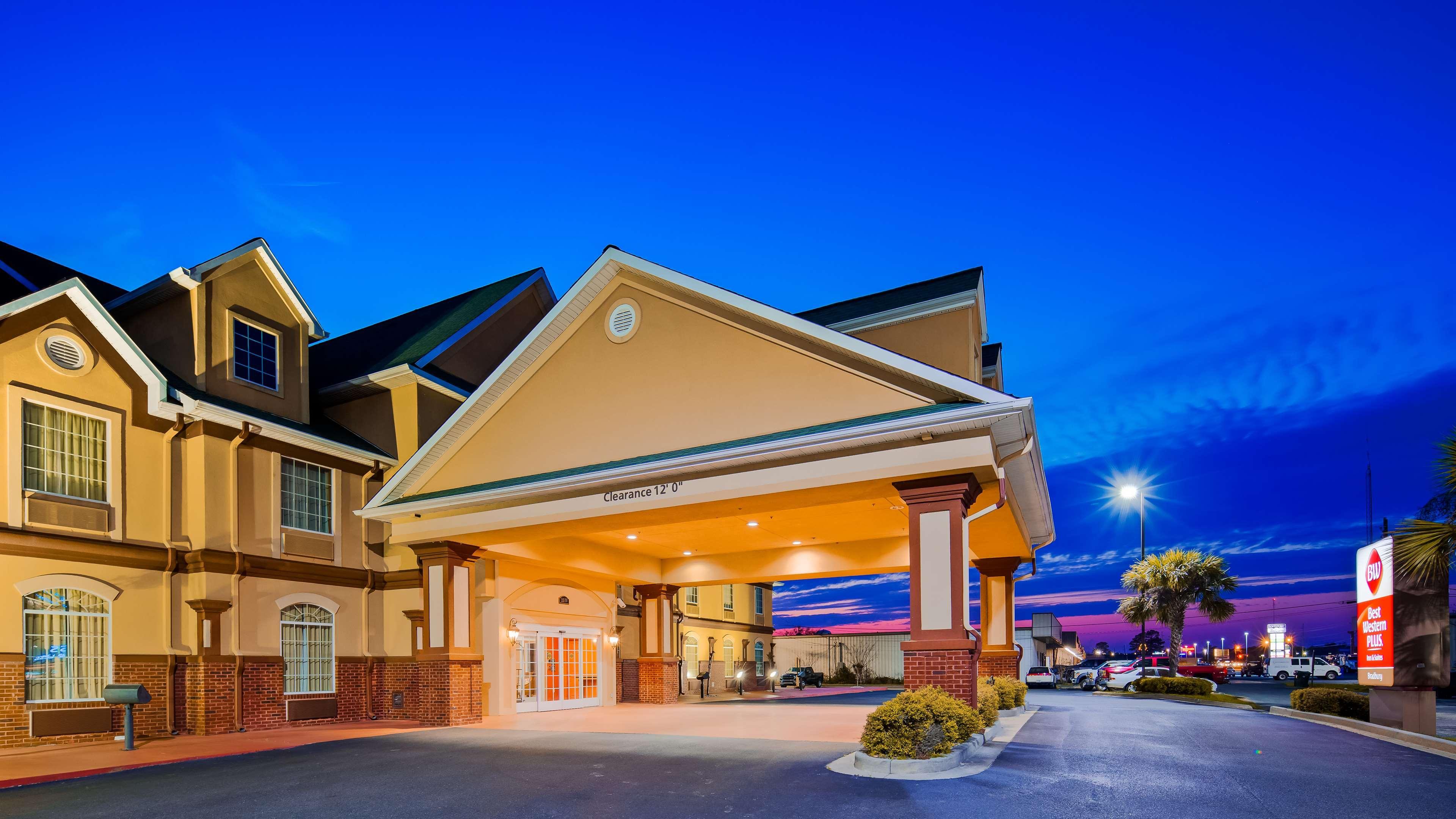 Best Western Plus Bradbury Inn And Suites Waycross Ngoại thất bức ảnh