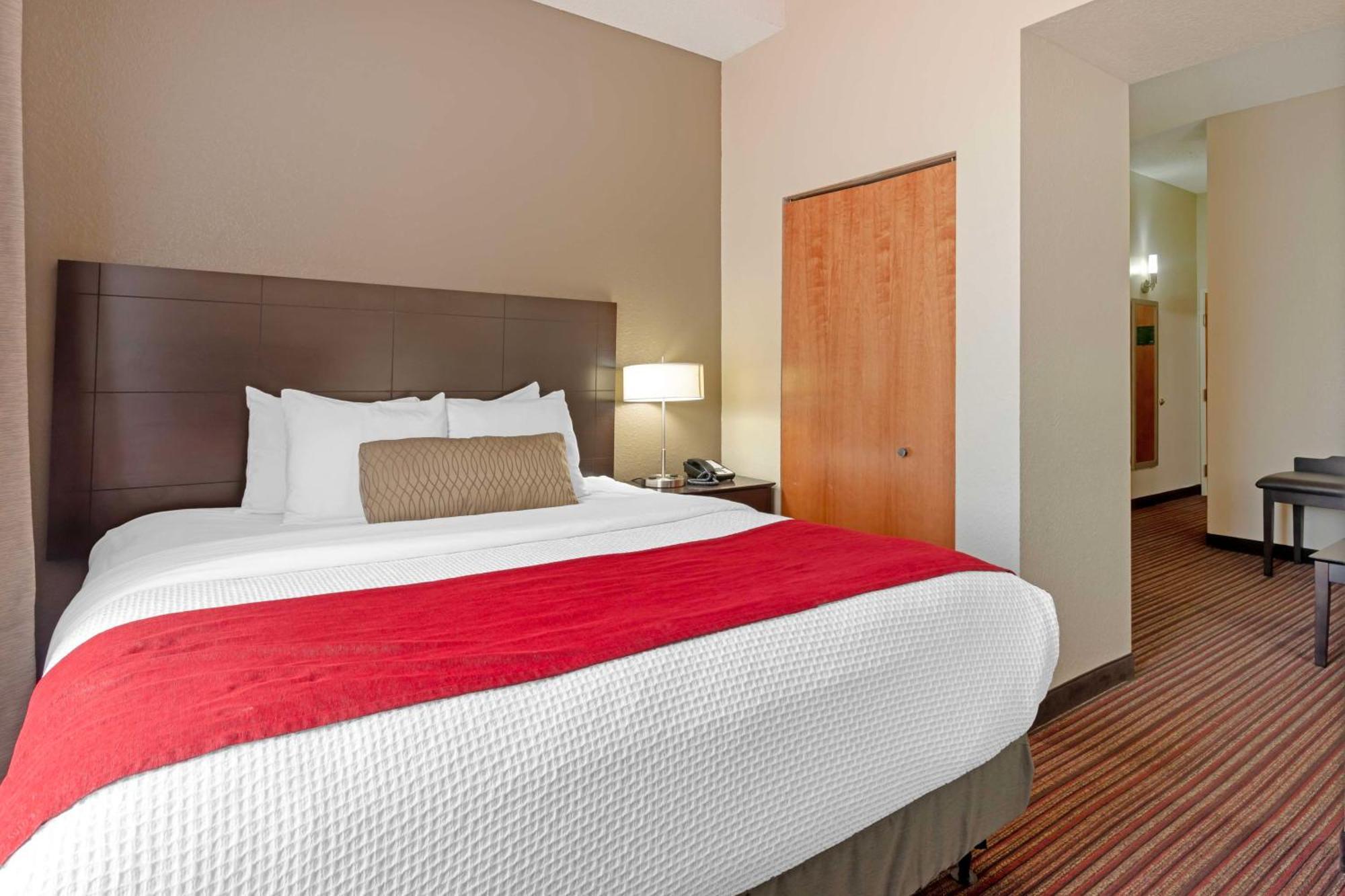 Best Western Plus Bradbury Inn And Suites Waycross Ngoại thất bức ảnh
