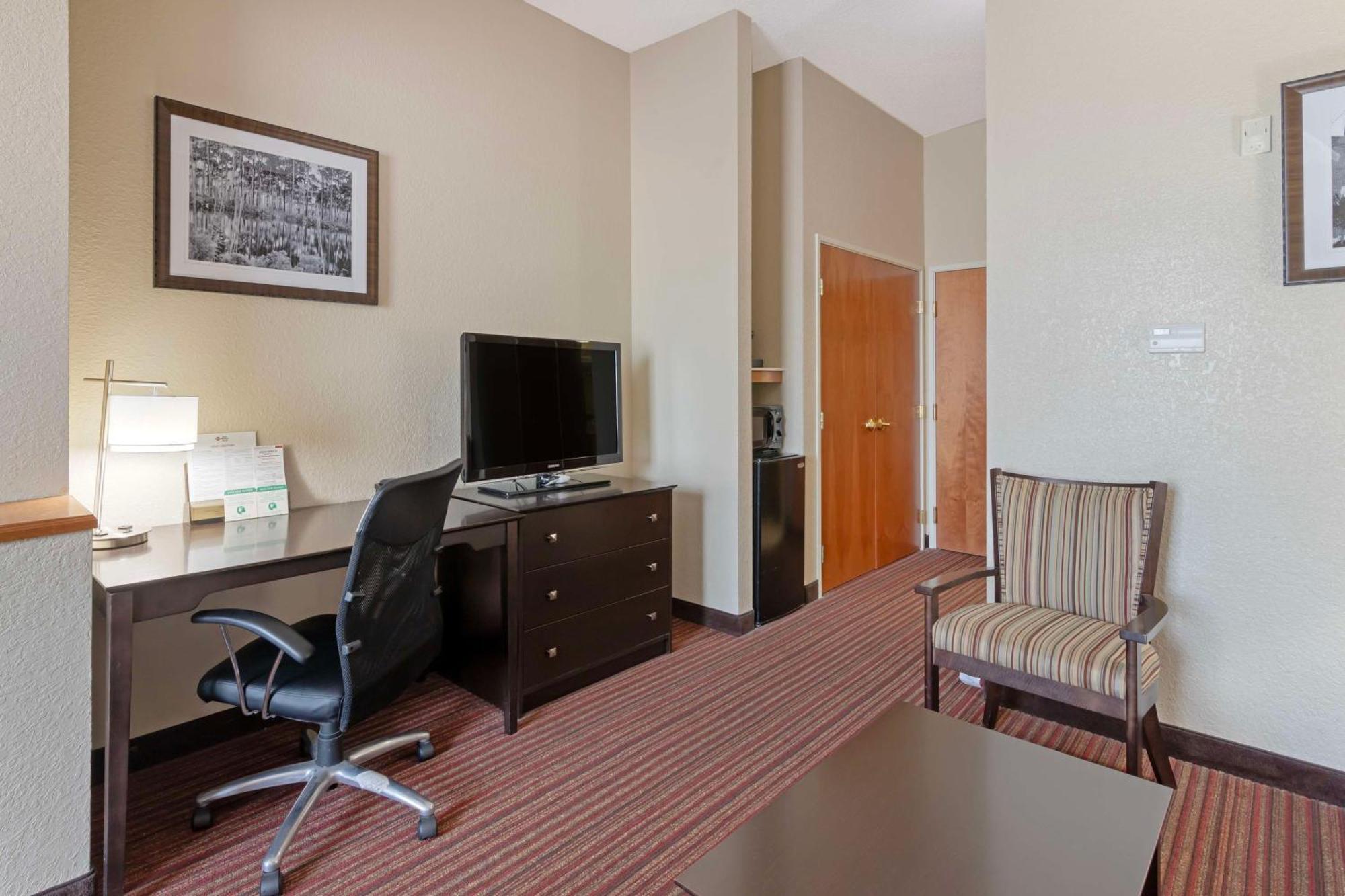 Best Western Plus Bradbury Inn And Suites Waycross Ngoại thất bức ảnh