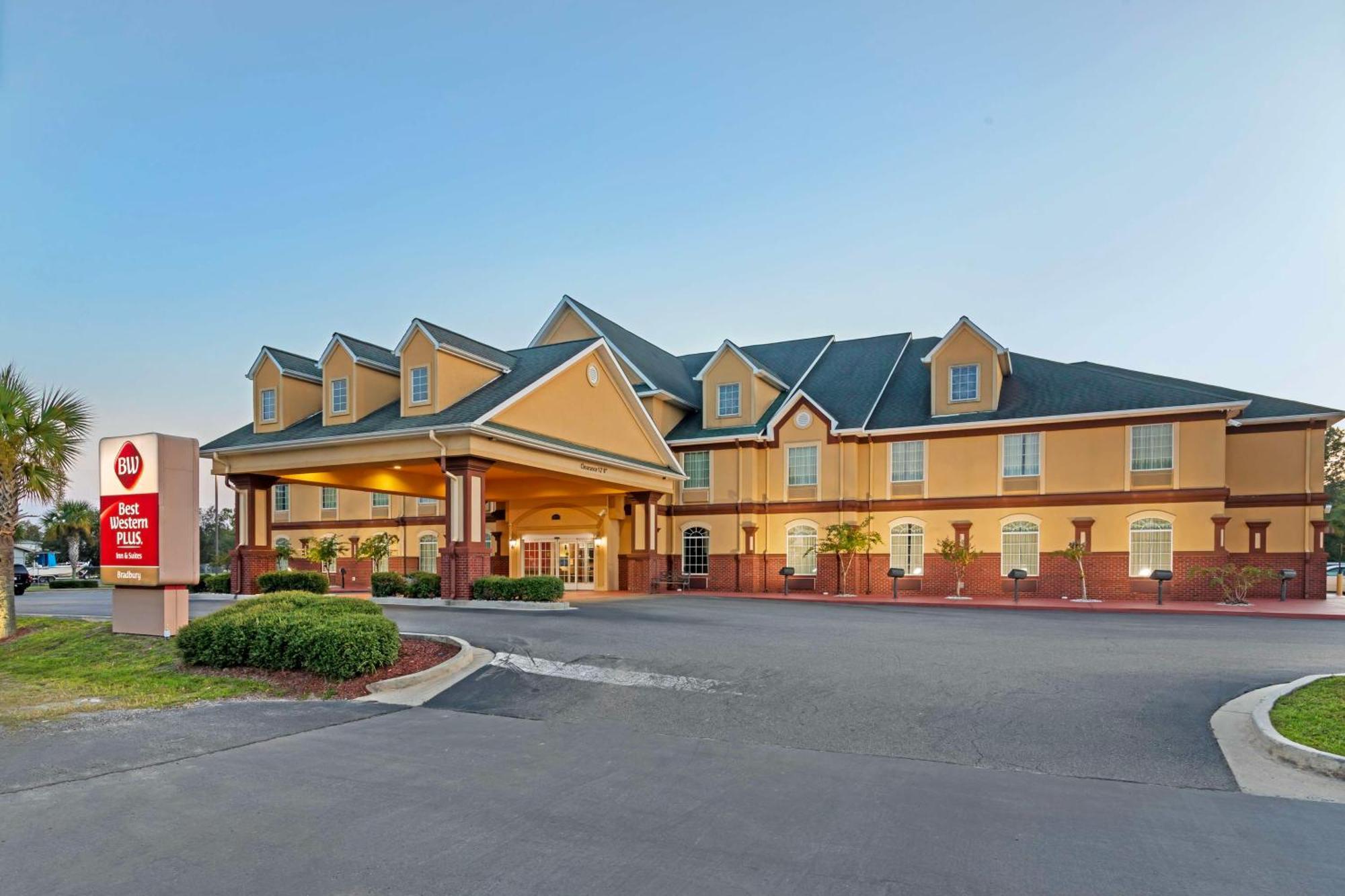 Best Western Plus Bradbury Inn And Suites Waycross Ngoại thất bức ảnh